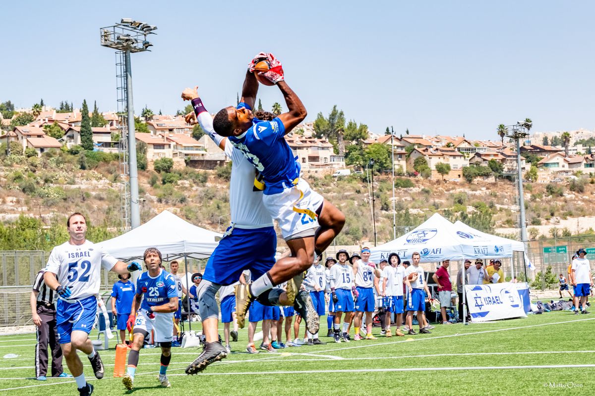 flag football image